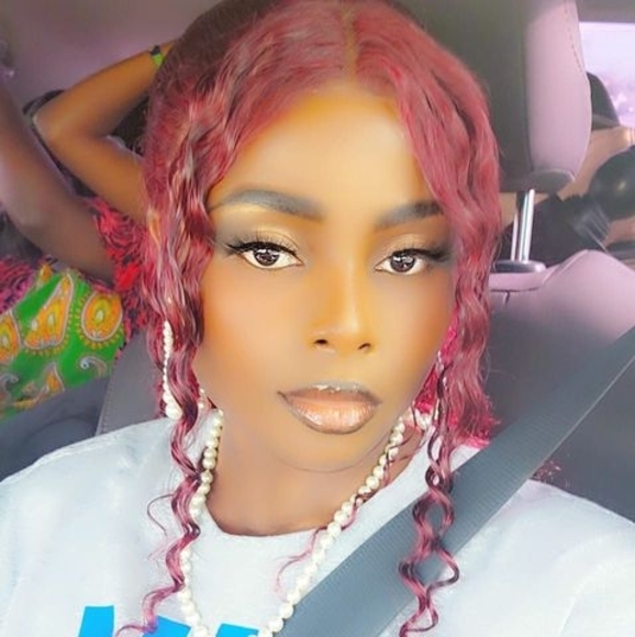 Meet your Posher, Zipporah - Picture 1 of 1